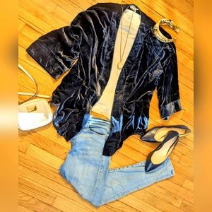 Anthropologie women's sweater SMALL